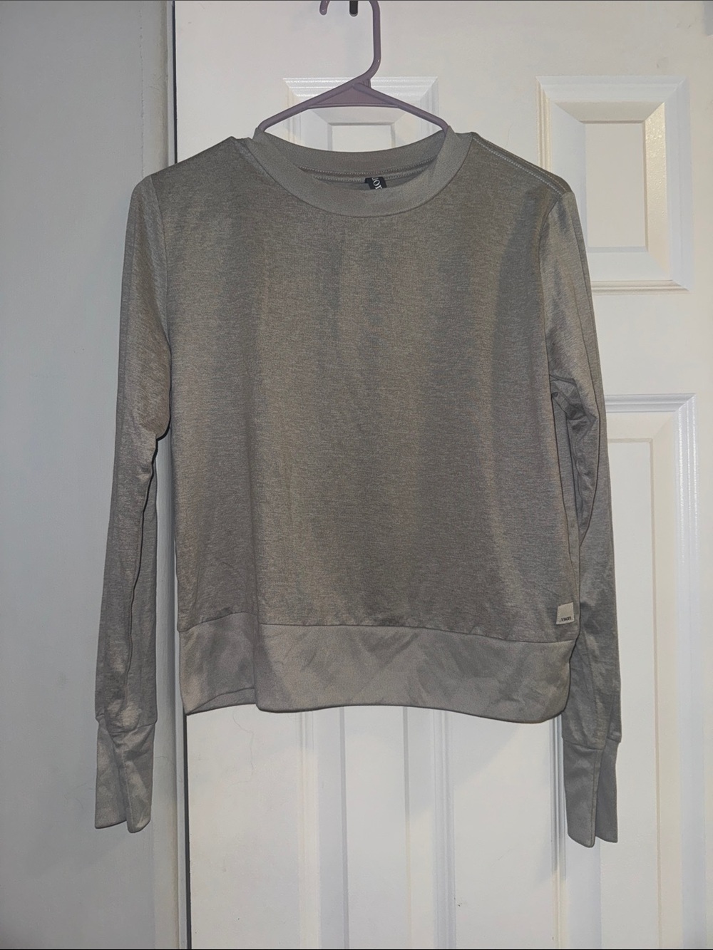 Vuori Light Gray Long-Sleeve Crew Pullover